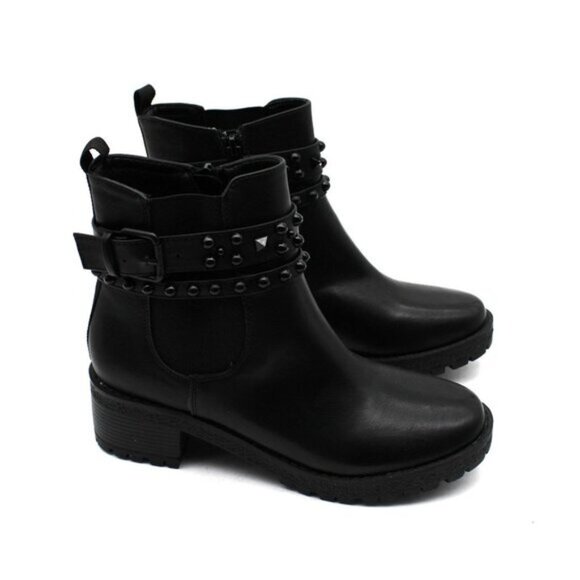GC Shoes Black Ankle Boots - Picture 3 of 7